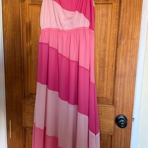 Torrid women’s pink maxi dress